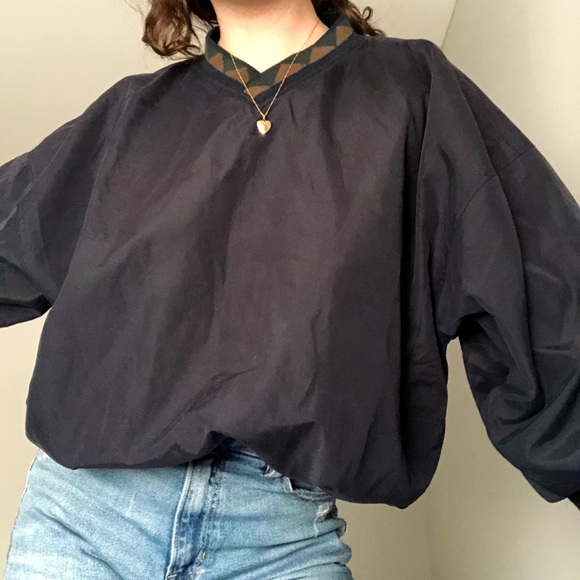 Vneck sweater - Picture 1 of 4